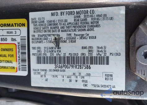2015 Ford Fusion S z USA, uszkodzony, nr VIN 3FA6P0G79FR287586